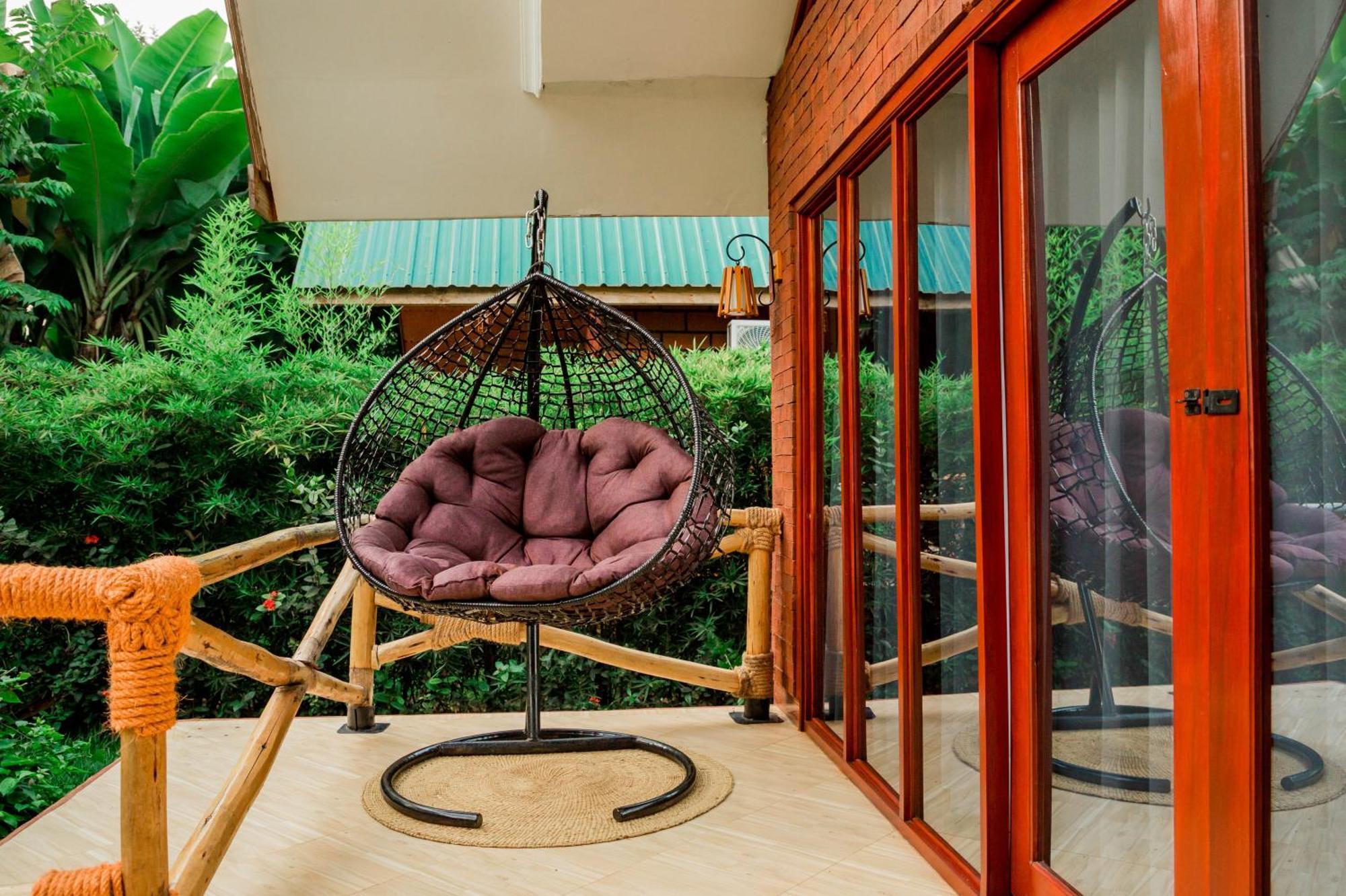 Shose Farmhouse Chalets & Campsite Моши Екстериор снимка